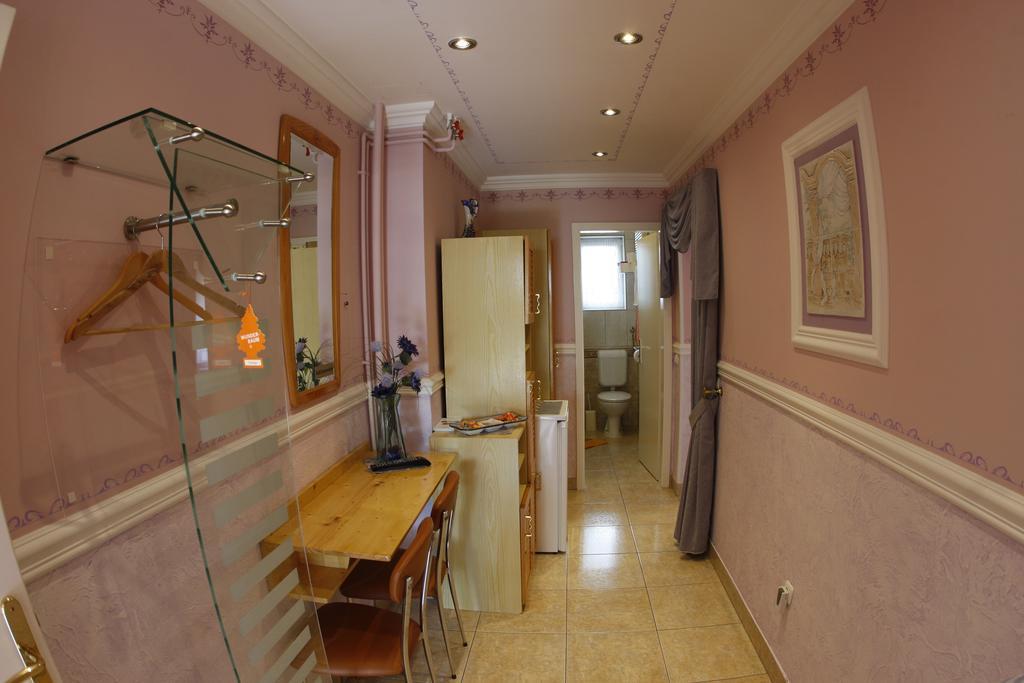 Rooms Beros Μαριμπόρ Δωμάτιο φωτογραφία